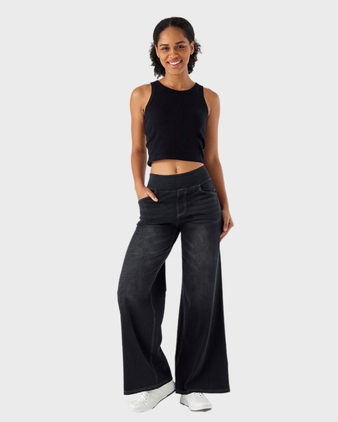 Nora | Vaqueros Easy Fit Nero