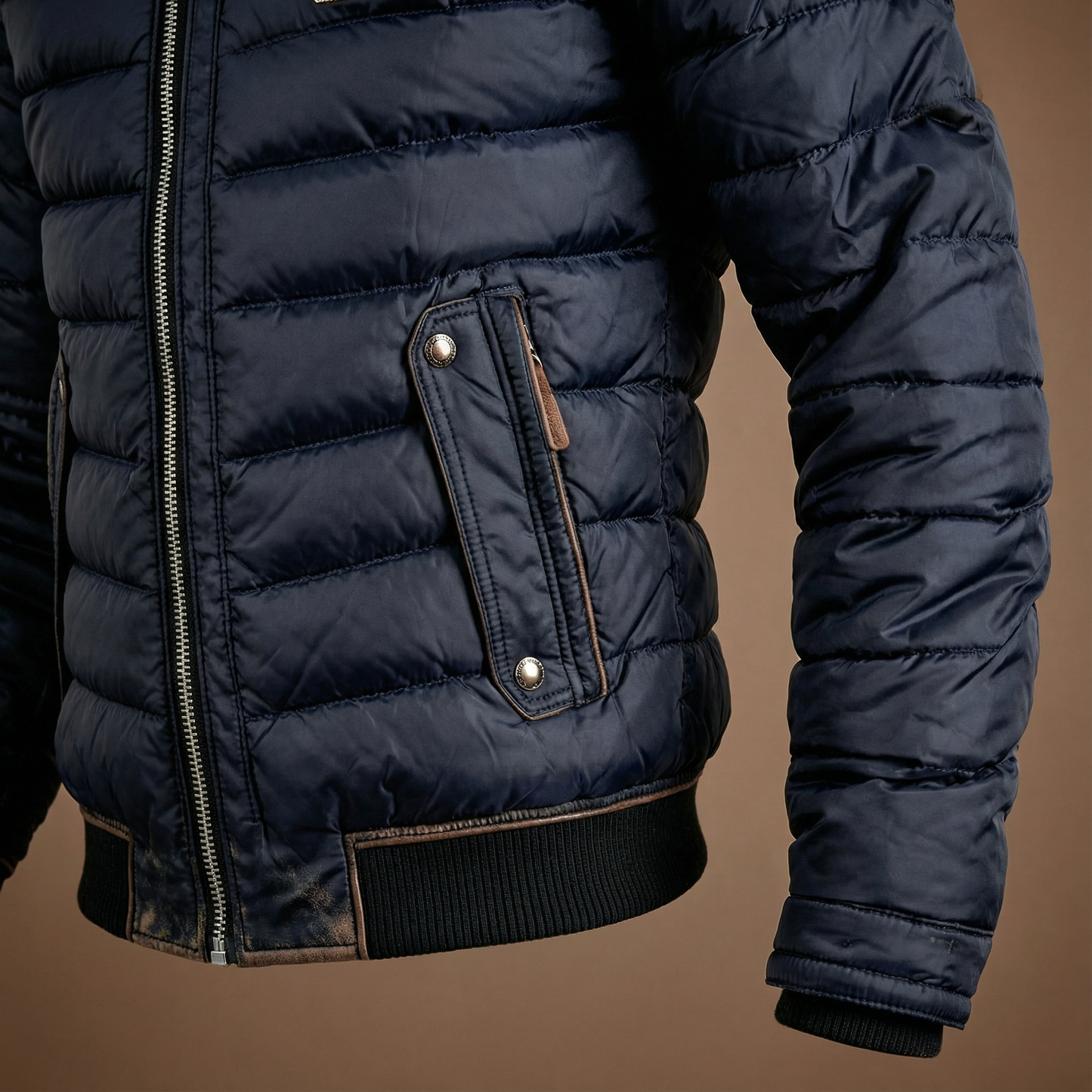 Luis | Chaqueta Urbana Acolchada con Cuello Alto Voyager
