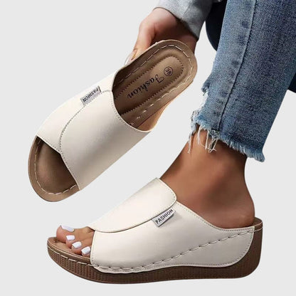 Mariana | Sandalias Abiertas con Suela Estable