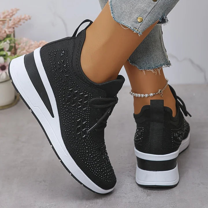 Alina | Zapatillas Cómodas con Detalles de Pedrería Brillante