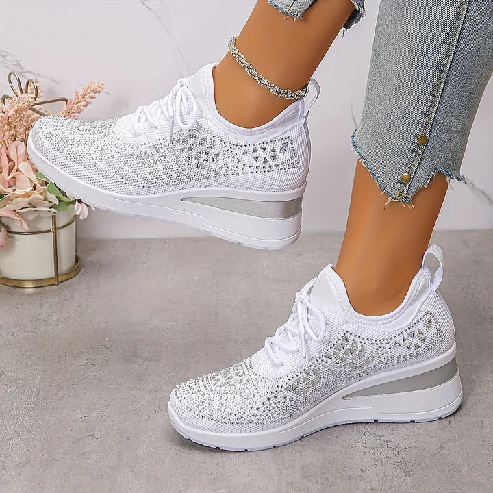 Alina | Zapatillas Cómodas con Detalles de Pedrería Brillante