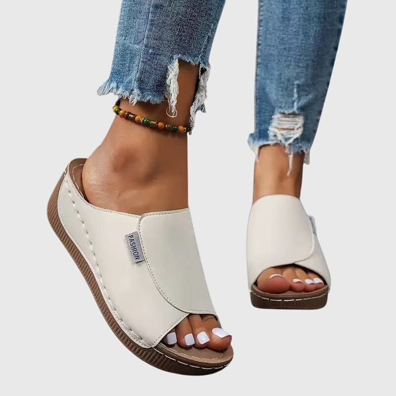 Mariana | Sandalias Abiertas con Suela Estable