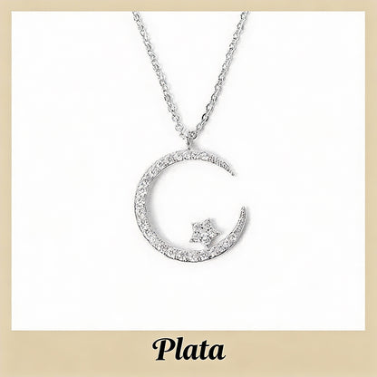 Lunea | Collar Celestial Lunar y Estrellas con Brillo Elegante