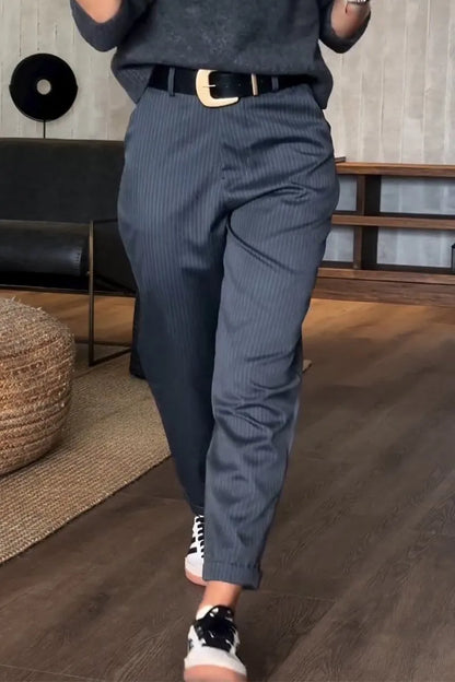 Matilde | Pantalones Premium de Rayas Clásicas con Ajuste Refinado