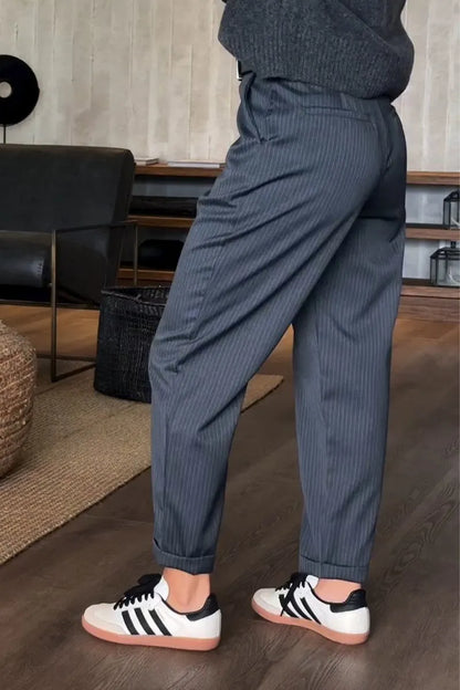 Margarita | Elegantes Pantalones con Rayas que Favorecen la Figura